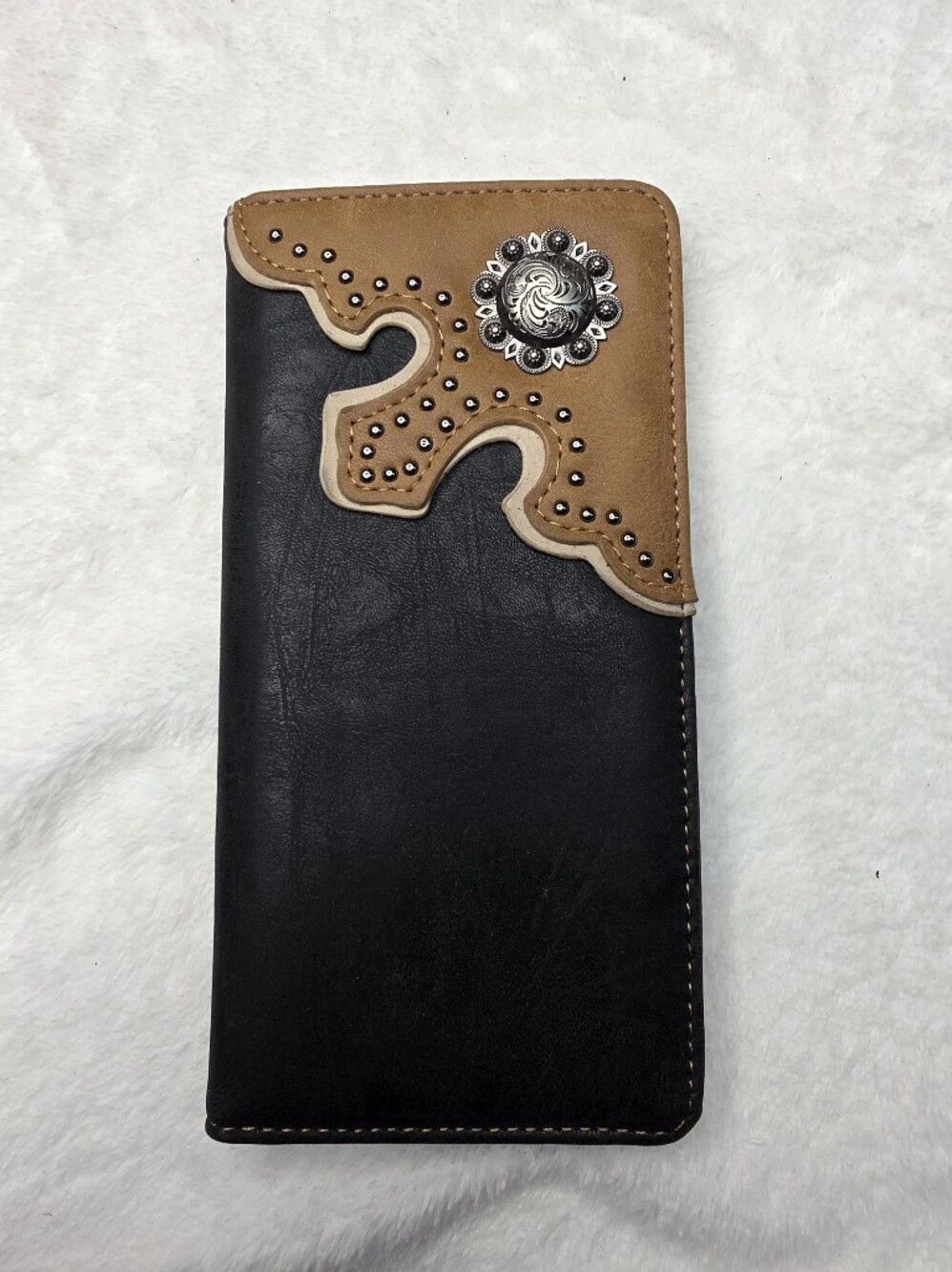 Montana West Black and Tan Western Card Holder with Concho Accent